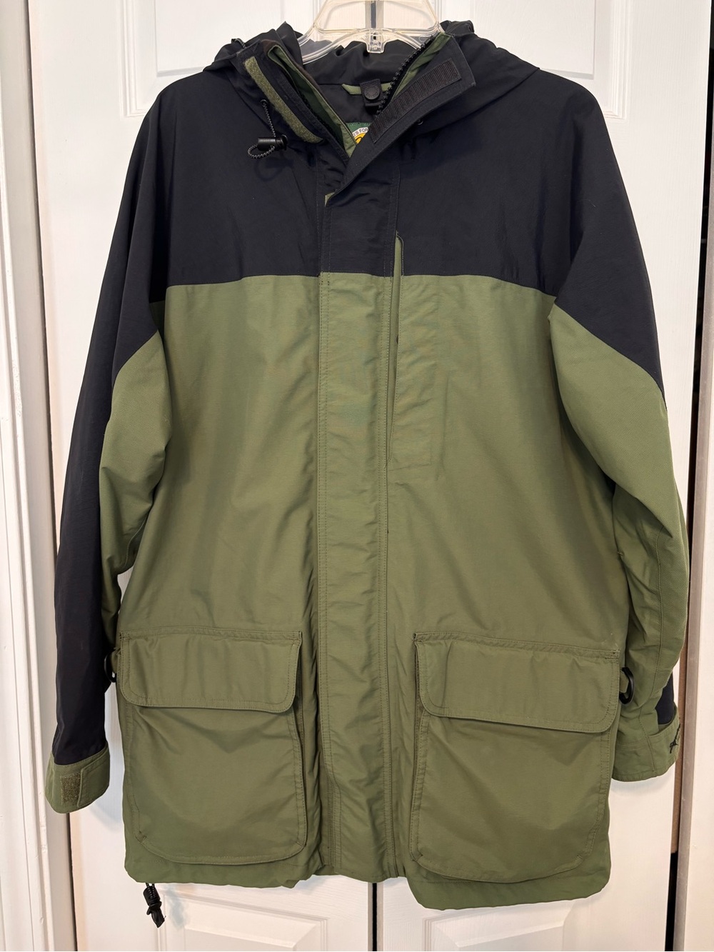 Cabela’s Dry-Plus Men’s M Waterproof Jacket Navy Olive Hooded Outdoor Gorpcore